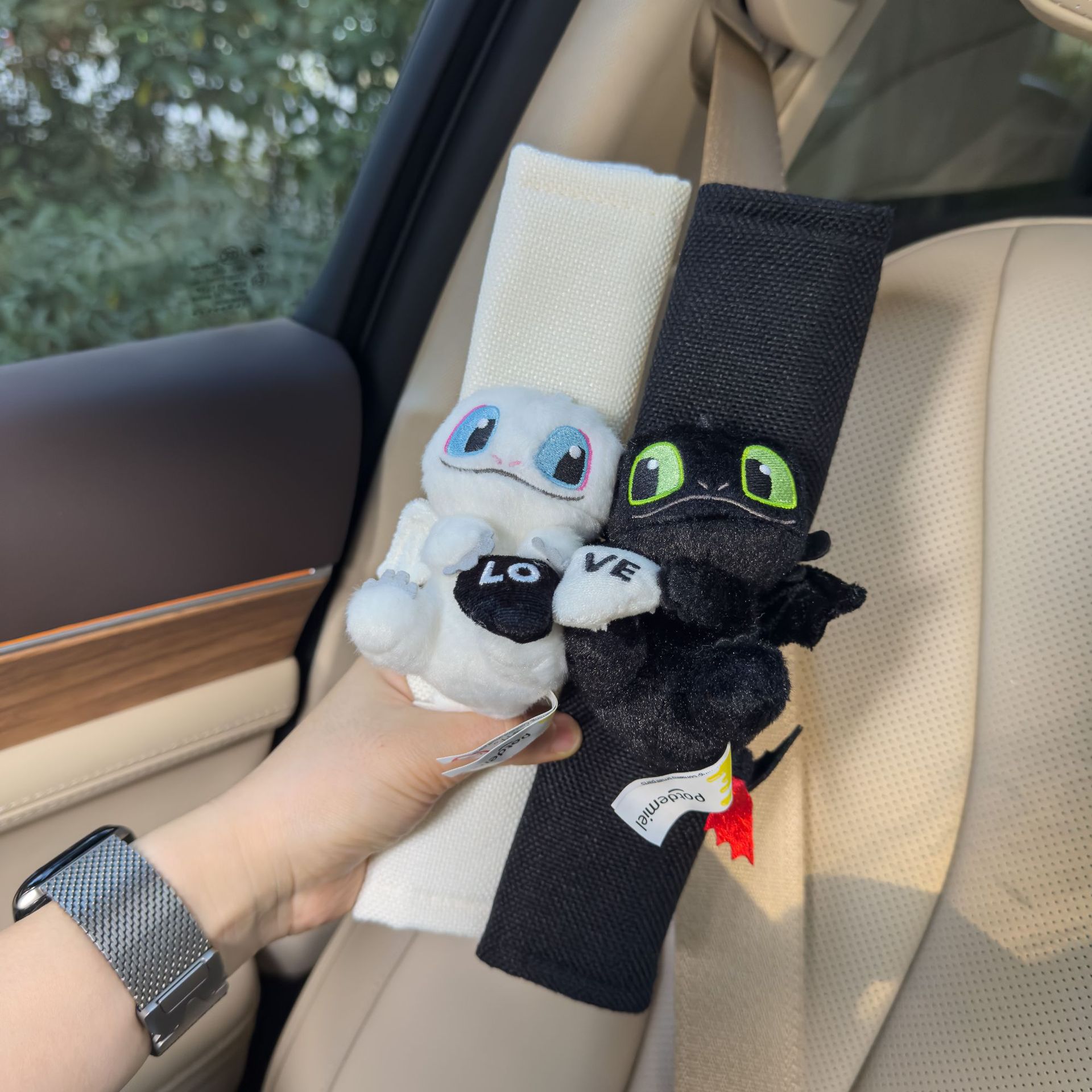 Authentic How to Train Your Dragon Toothless Car Seatbelt Shoulder Pad Car Interior Plush Toy Couple New Car Gift for Women