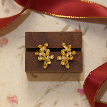 �峿�¹� ��ˇ�͹��OӋ����𻨽�ɫ���s�������P���AŮ�o����