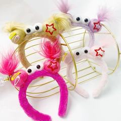 少女の心のぬいぐるみのカチューシャは醜い萌えます。