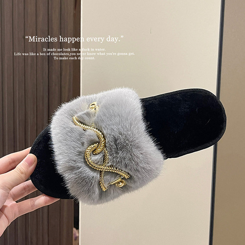 Women's New Metal Braided Chain Plush Slippers for Autumn/Winter Warmth, Flat Sole, Large Faux Fur One-String Slippers for Cross-Border Trade