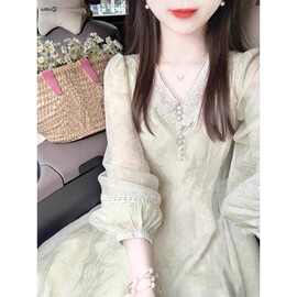 大码胖温柔风仙女蕾丝拼接领连衣裙女秋冬气质碎花长裙子斤