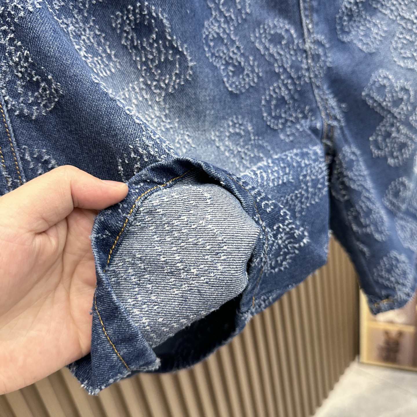 European Luxury Men's Jacquard Denim Shorts High End Summer Fashion Casual Beach Wear Five Point Straight Leg Pants_mkmklike.com