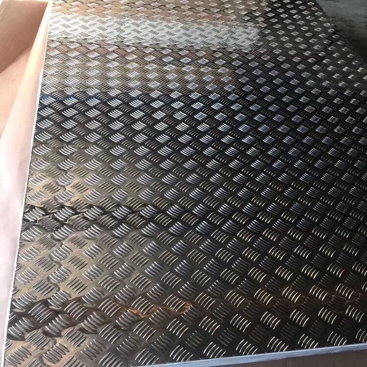 山东铝合金花纹板 防滑压花铝板厂家现货批发压花板