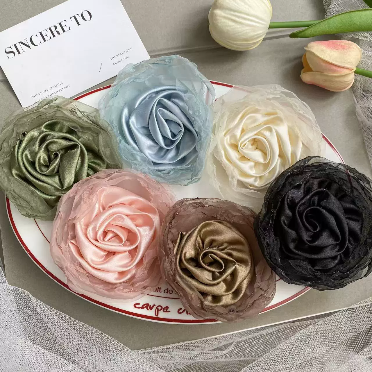 Цветочные аксессуары, нежный и ленивый стиль, тканевый рулон, плиссированный атласный цветок розы, брошь ручной работы, брошь для волос, аксессуары для волос