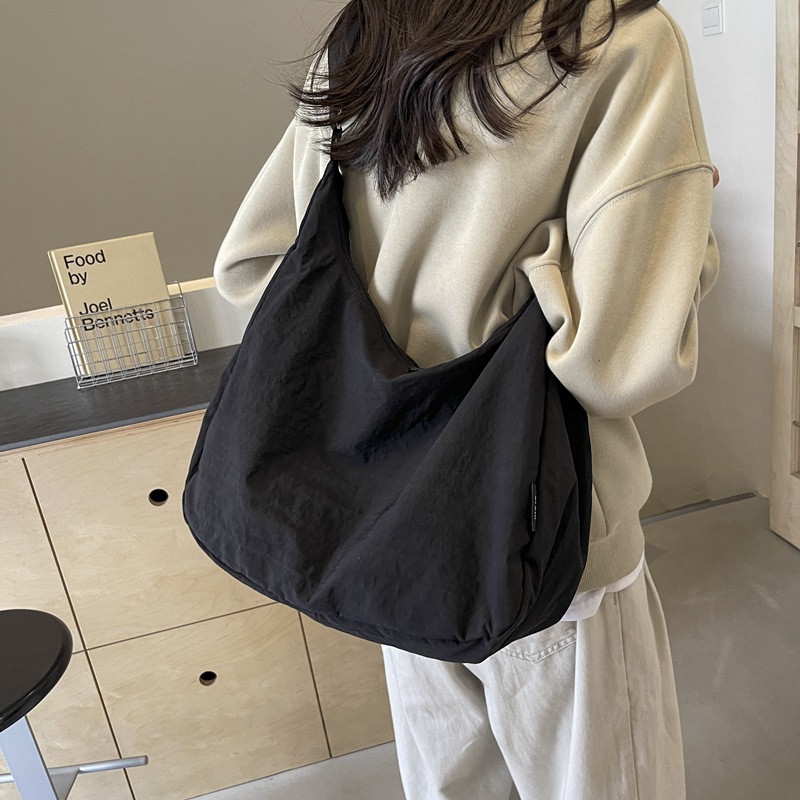 Nylon capacious solid color shopping bag one shoulder