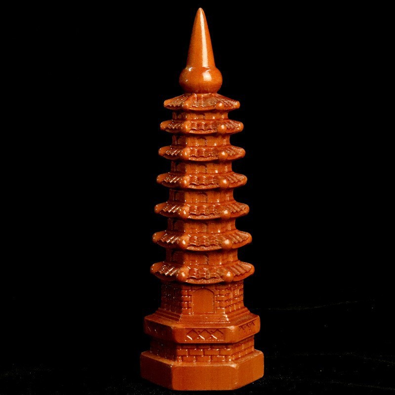 Tháp bảy lớp sơn (khoảng 15cm)