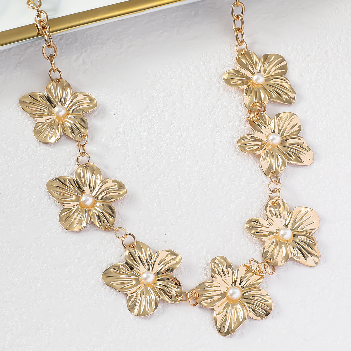 Lady Floral Metal Women's Chain Belts display picture 2