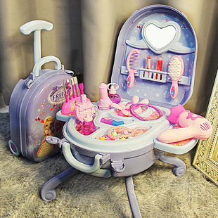 Cross-border play house suit children's dressing table toys wholesale girls kindergarten luggage birthday gift toys