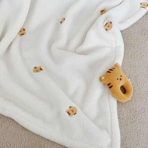 Tiger head cover