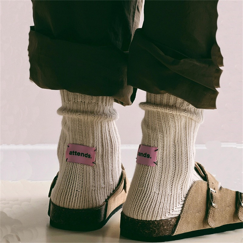 Autumn and winter Japanese pink label solid color original embryo cotton thick thread knitted tube socks subnet red men's and women's pile socks ins