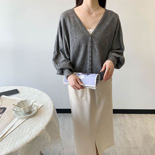 Jiuzhi Early Autumn Maternity Sweater Loose V Neck Women's Outwear Long-Sleeved Slimming Look Work Clothing Top B8238