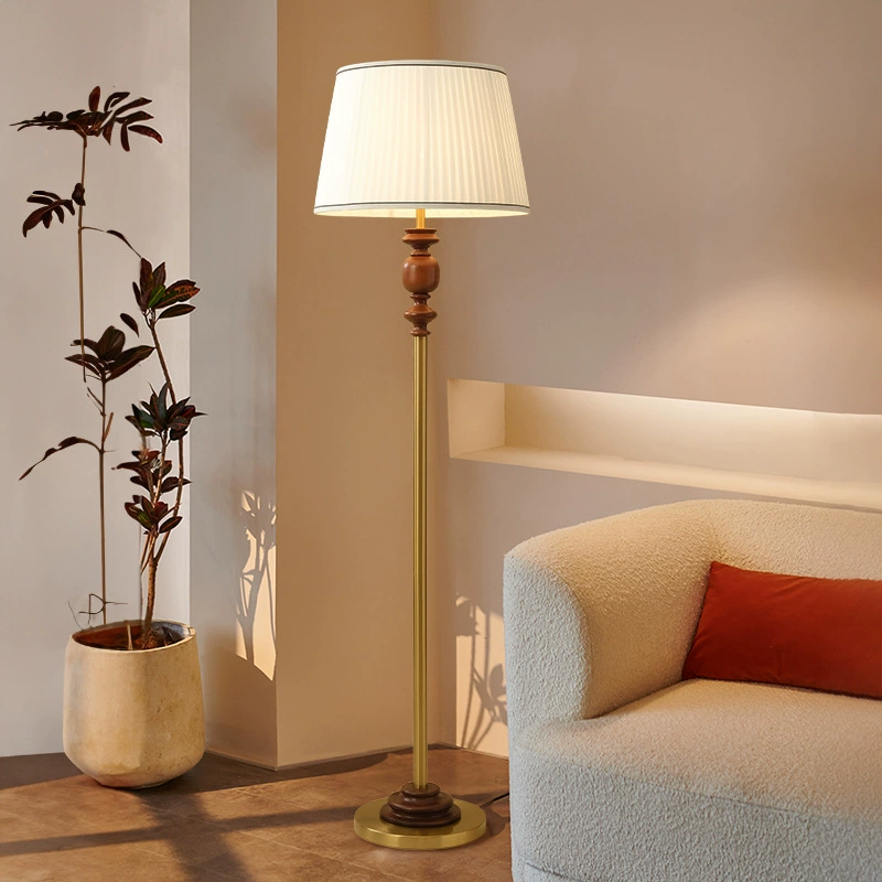 Floor lamp for bed, retro sofa, lights for living room, nostalgia, french style, light luxury style, high-quality style, American style
