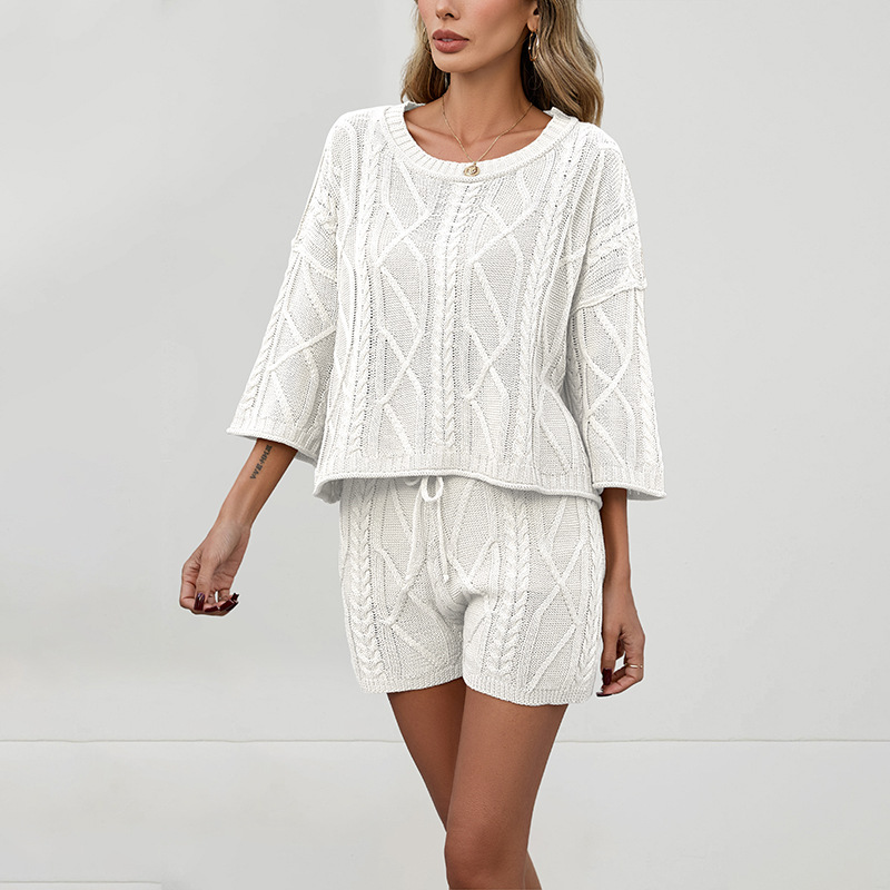 2026 primavera y verano europeo y americano casual torsión color sólido suéter de cuello redondo pantalones cortos de punto set de ropa de mujer transfronteriza Amazon