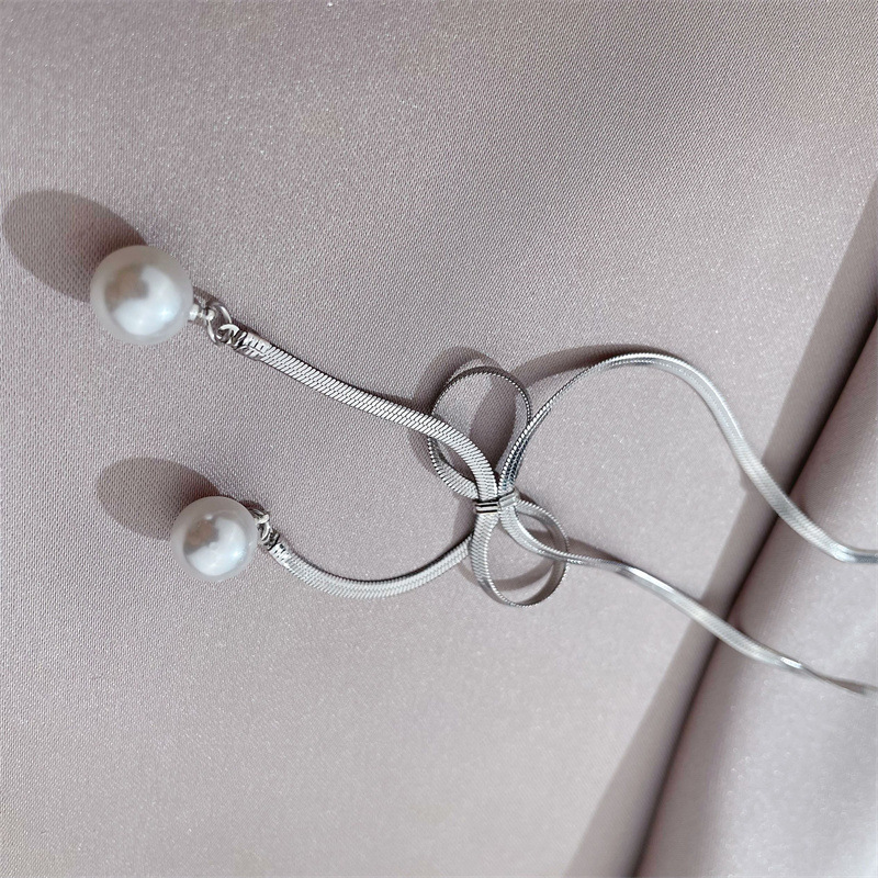 Tongfang Ornament Personalized Bow Necklace Pearl Pendant Snake Bones Chain Necklace Korean Simple Fashion Short Necklacepicture7