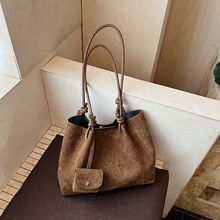 �n��r��㼑��LˮͰ����Ů2025�¿���ĸ���ذ����e�͹�Ҹ�μ��