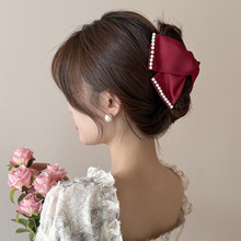 新法式珍珠缎面蝴蝶结抓夹复古黑色高级感后脑勺盘发鲨鱼夹发饰女