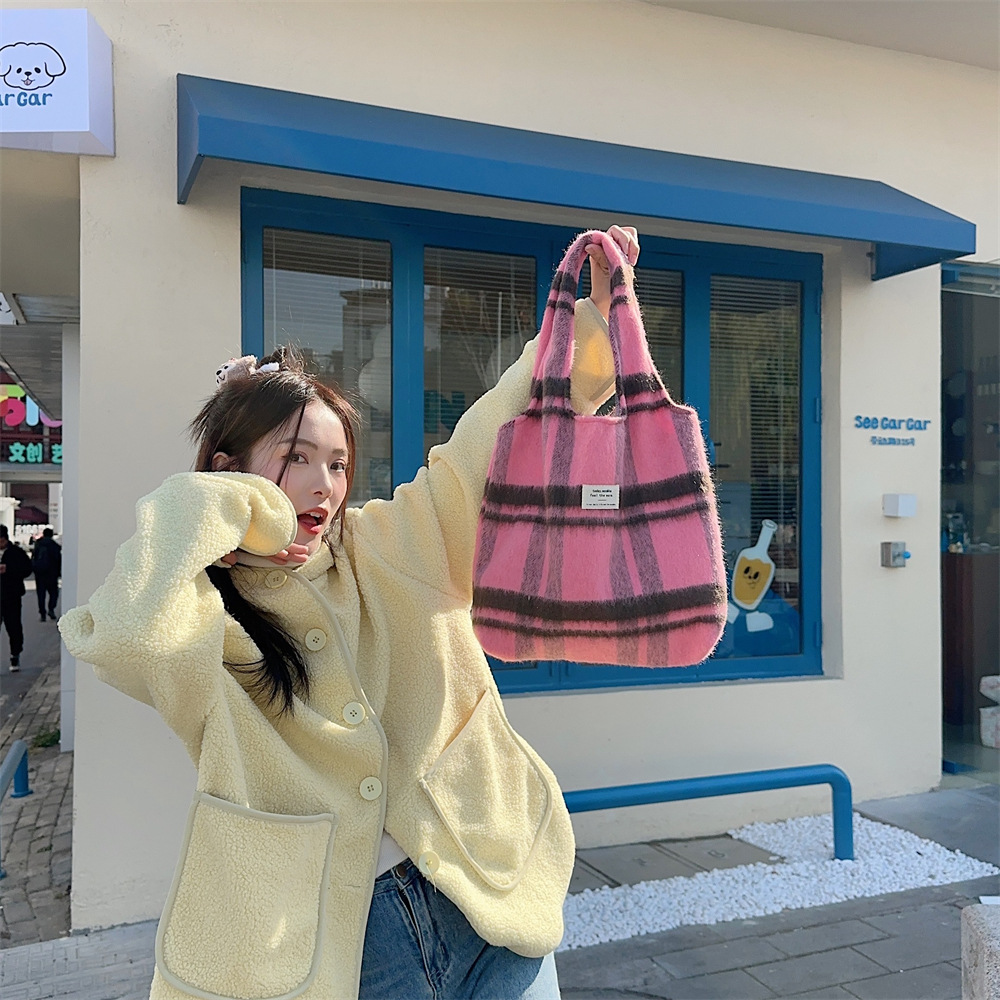 31292 Japanese and Korean large-capacity woolen checkered bag for women, 2023 new Tote bag, commuter and school single-shoulder bag undefined