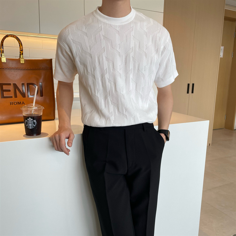 Summer white knitted small breathable sweater