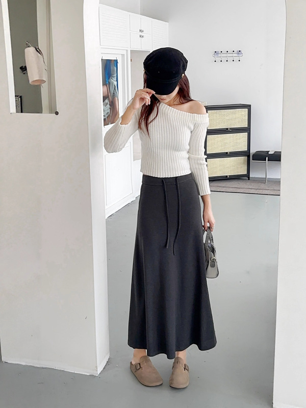 灰色仿羊绒糯糯半身裙女2025早秋冬新款垂感高腰大裙摆长款a字裙|undefined