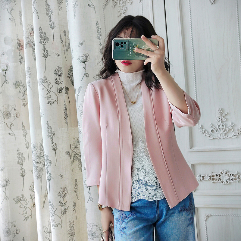 High-End Popular 38 Momme Heavy Silk Blazer, Solid Color, Waist-Cinched, 7/8 Sleeve Short Jacket for Women, New Spring/Summer Collection High-End Popular 38 Momme Heavy Silk Blazer, Solid Color, Waist-Cinched, 7/8 Sleeve Short Jacket for Women, New Spring/Summer Collection