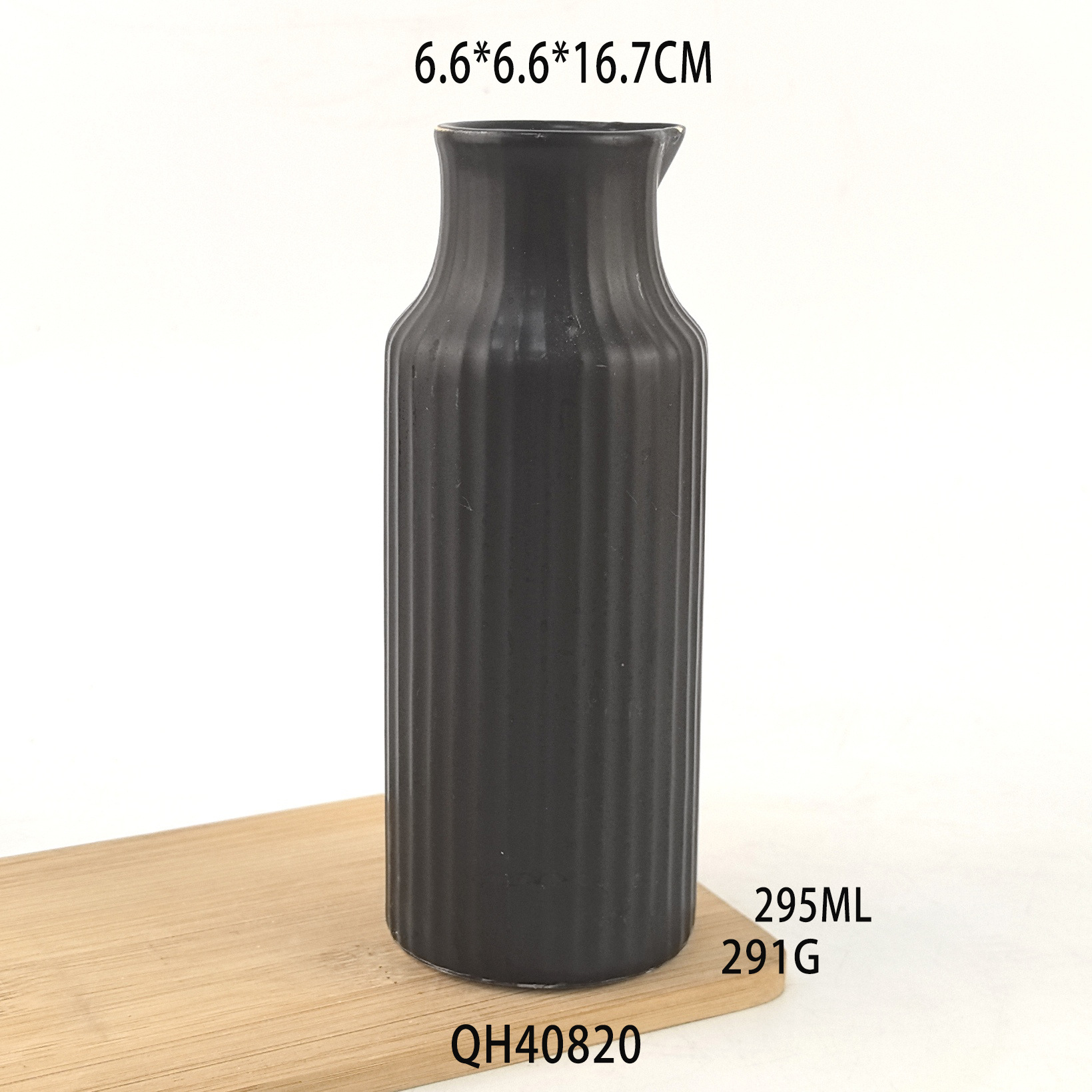 Botella de aceite de cerámica creativa negra personalizada simple cocina nórdica decoración del hogar condimento sub-embotellado moderno ligero lujo alto