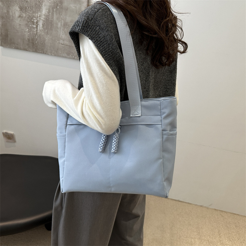 2024 nuevo bolso de tela de gran capacidad para mujeres extranjeras bolso de lona de moda red de nicho de alta calidad bolso de hombro