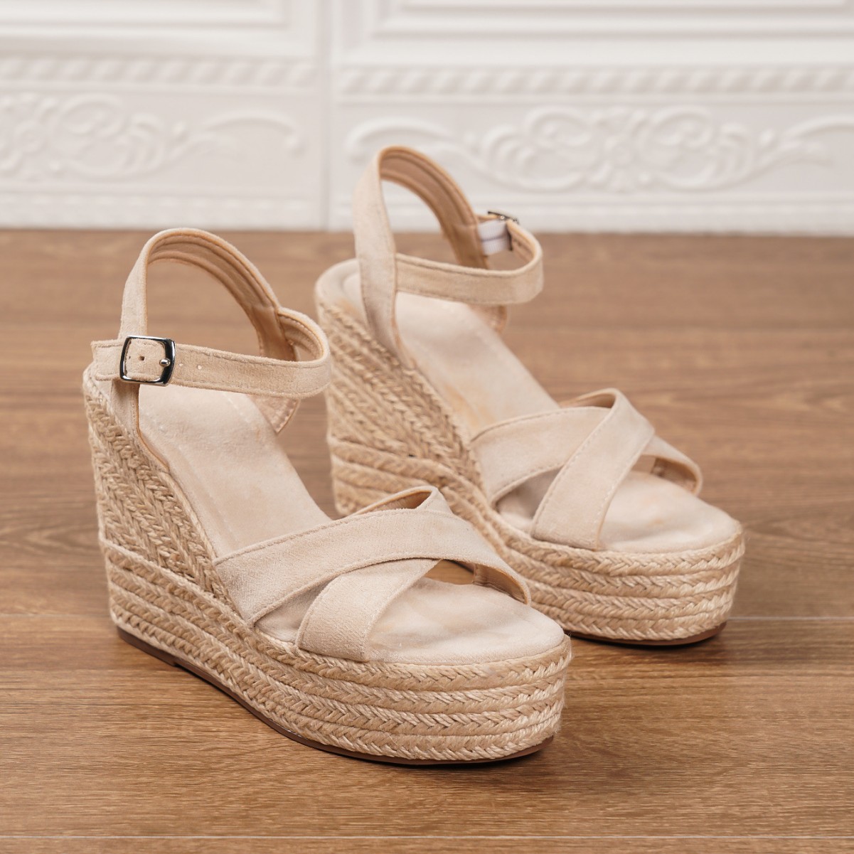 Women's Platform Wedge Sandals Straw Woven Non-slip Suede Shoes_voghion.com