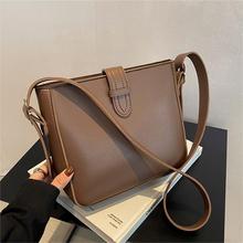高级感大容量包包女士2024新款时尚简约休闲水桶包网红爆款单肩包