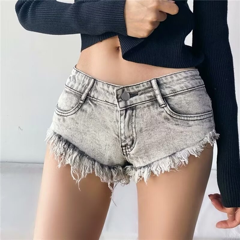 2024 Summer new women's all-match ultra-low waist pants hip bottoming hot pants triangle jeans super shorts fashion