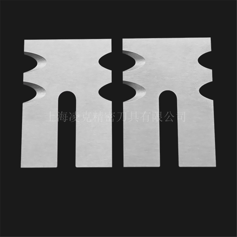 ҹӦٸ˫Ƭ üƬ ˫˫浶εƬ