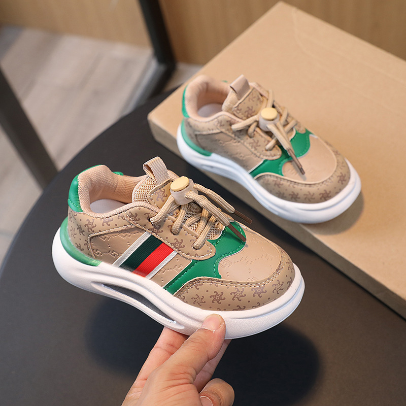 Novo couro infantil sapatos esportivos placa primavera e outono vendas diretas da fábrica ponto comércio exterior_voghion.com