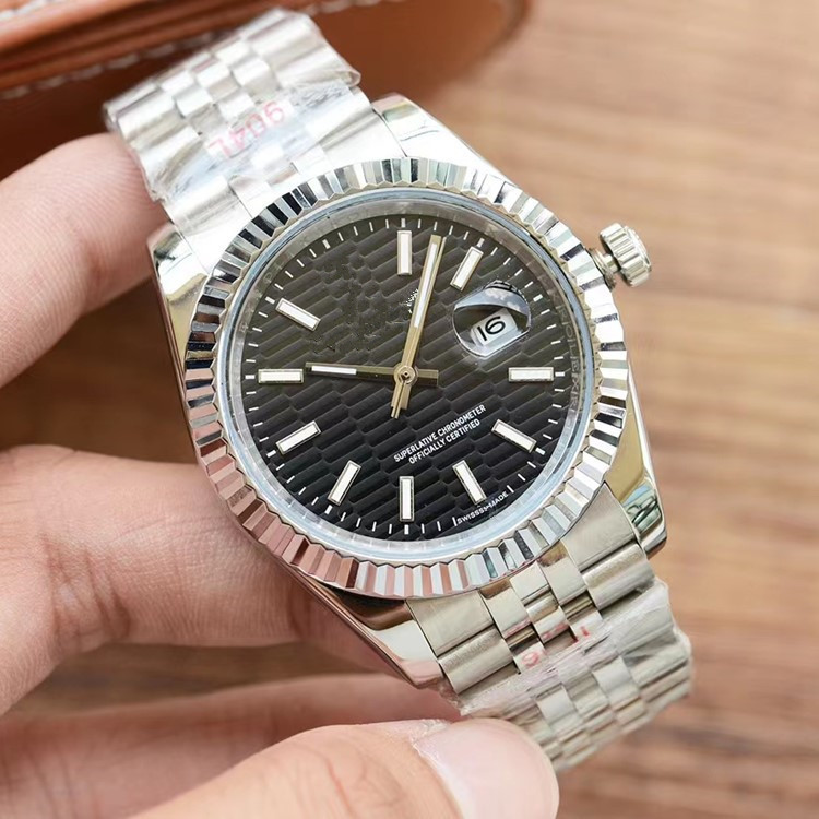 Aliexpress log maquinaria transfronteriza comercio exterior log automático laojia comercio de acero impermeable estación de reloj de luz nocturna oeste