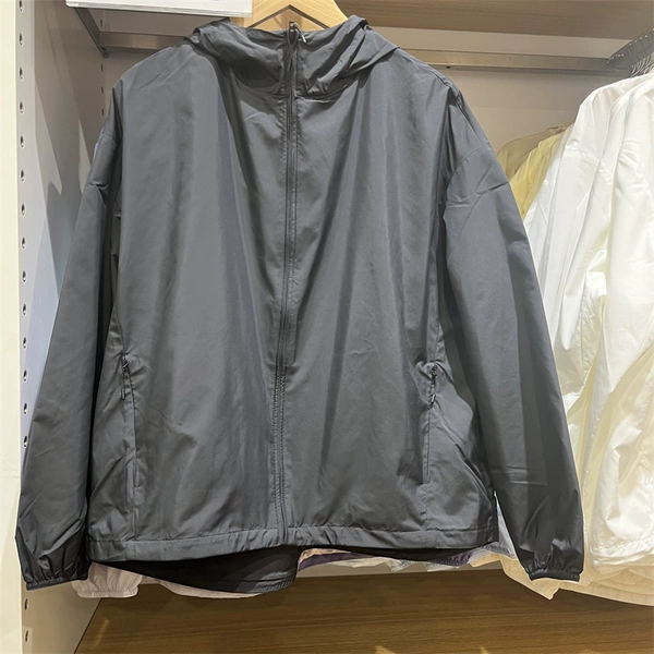 465466/09 Amber Black