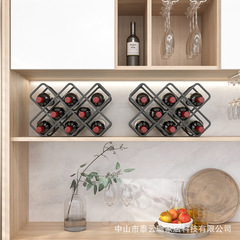 家庭用の軽い豪華な方眼のワイン棚にワインを飾って棚を展示します。