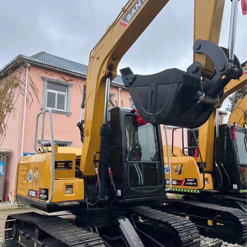 Marca de primera línea Sany135 excavadora SY95 línea de exportación de automóviles usados