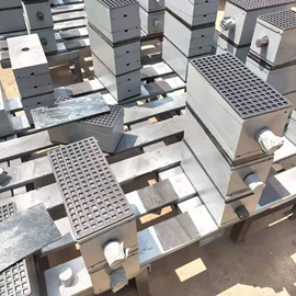 机床垫铁;机床减震装置;其他机床附件