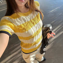 撞色条纹贴袋圆领短袖针织衫女春夏季休闲风修身显瘦套头上衣