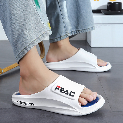  New Slippers for Men Summer Outerwear Anti-Slip Home Outdoor Couples Silent Trendy Household Sandals Slippers for Men