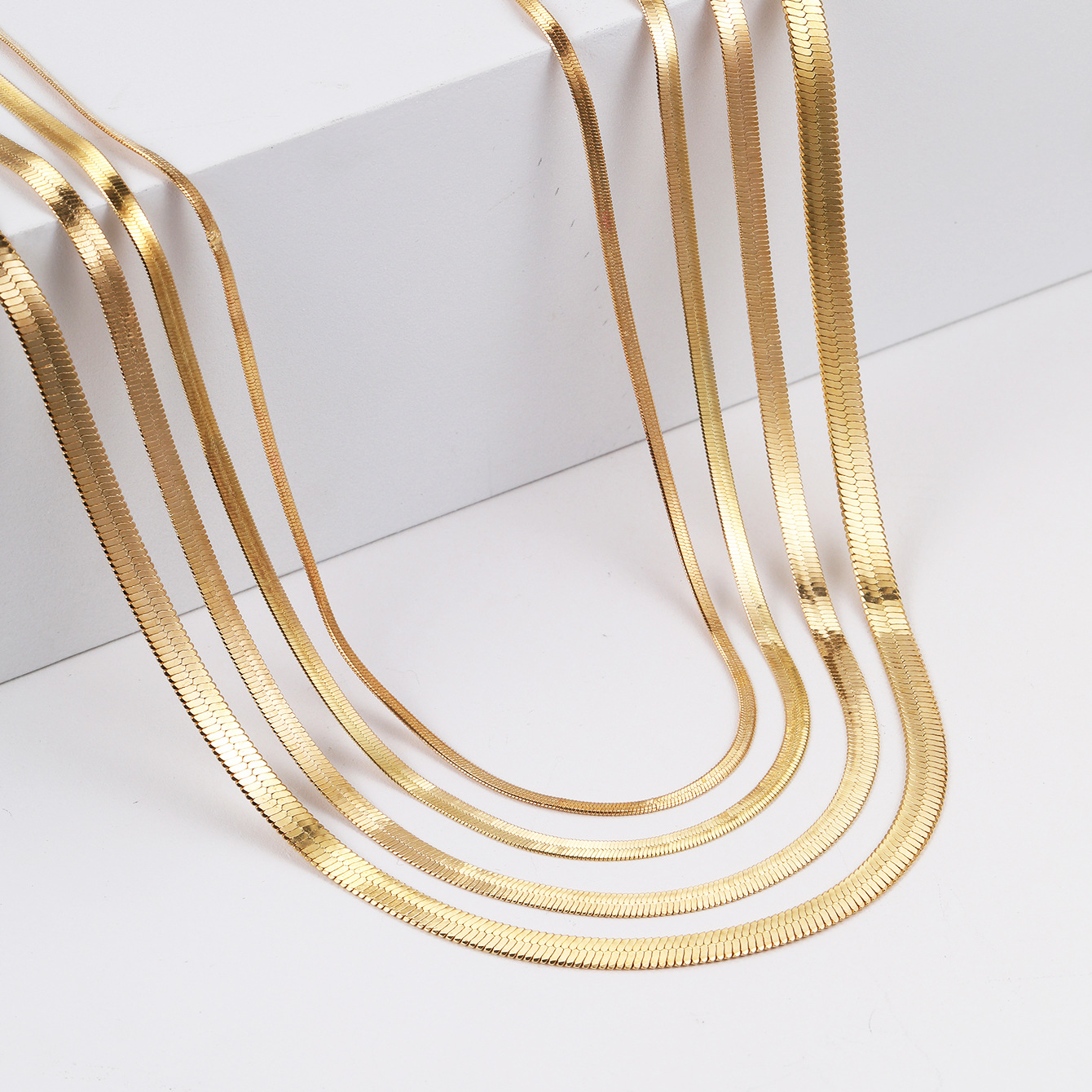  Hot ins Flat Snake Bone Chain 2mm Short chocker Stacked 3mm necklace_voghion.com