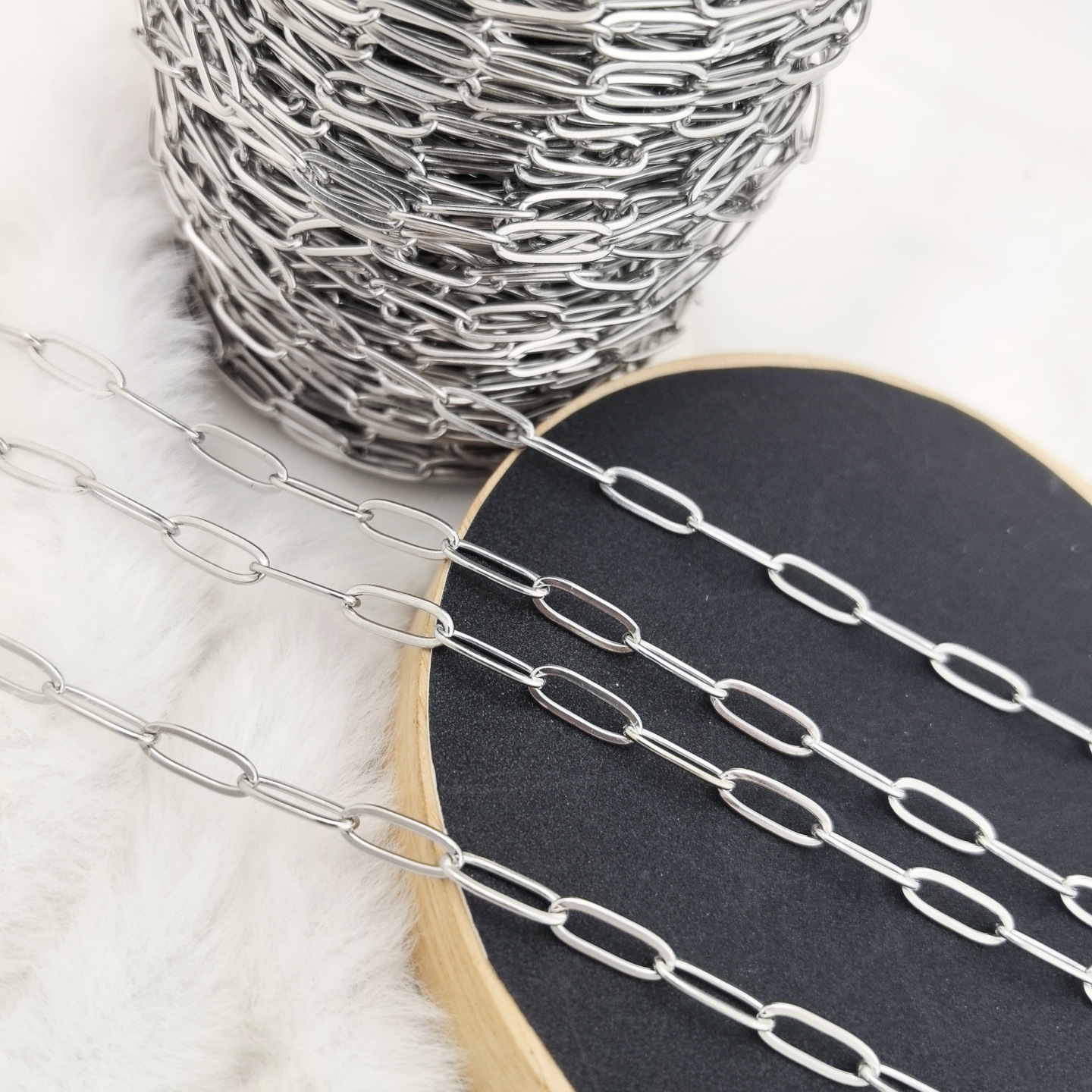 304ステンレス角線十字o型唇チタン鋼チェーンdiyネックレスブレスレット眼鏡鎖飾り卸売り