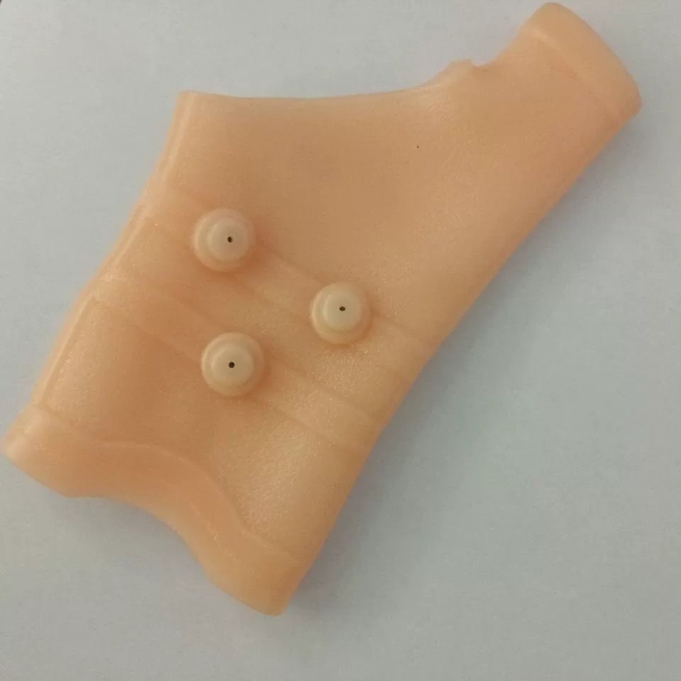 Magnetic silicone protective case, knee pads