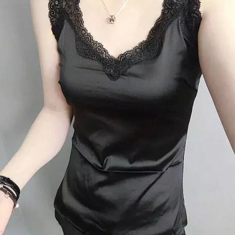 New 2024 Lace Camisole Women's Fashionable and Sexy Slim Fit Top for Outer Wear and Inner Wear