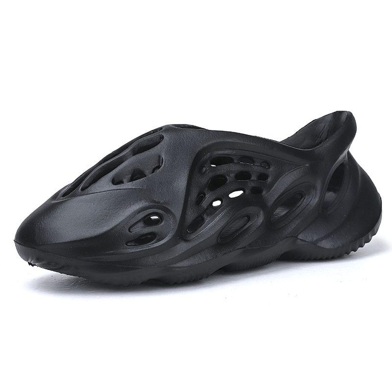 Un gran número de en stock Kanye celebridad en línea celebridad mismo yez350 agujero hueco zapatos espuma tiburón sandalias padre-hijo hombres y mujeres