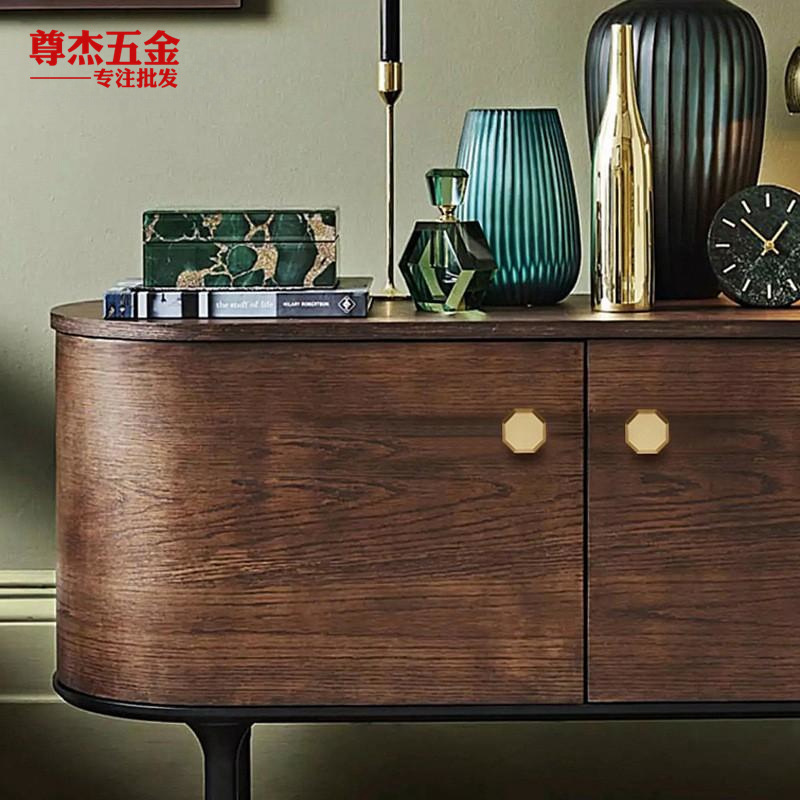 Manija de la puerta del Gabinete Manija francesa Manija de la puerta del Gabinete Manija de cobre Cajón francés Manija de un solo orificio Manija de latón Cajón hexagonal