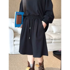 休闲裤;女式T恤;毛衣