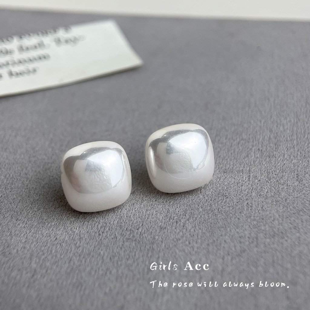 2_0002_白色水印 拷贝(1)