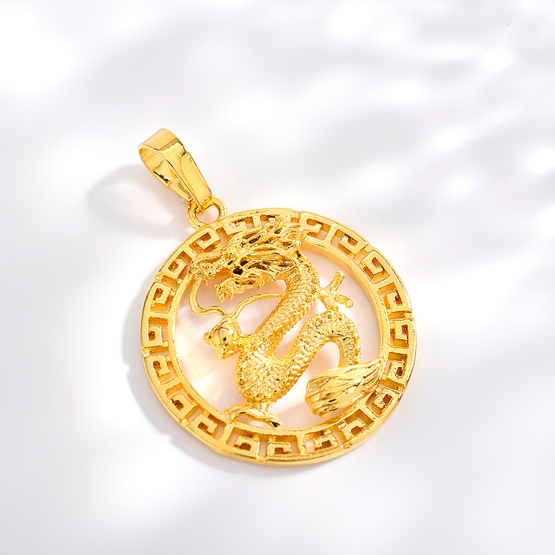 Cross-border chapado 24K patrón de la Gran Muralla Dragón Dorado hombres y mujeres pareja collar animal año dragón Zodiaco colgante de joyería al por mayor