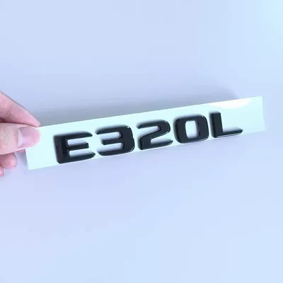 Car logo E200, E260L, E350L rear - standard-e320l-black-label