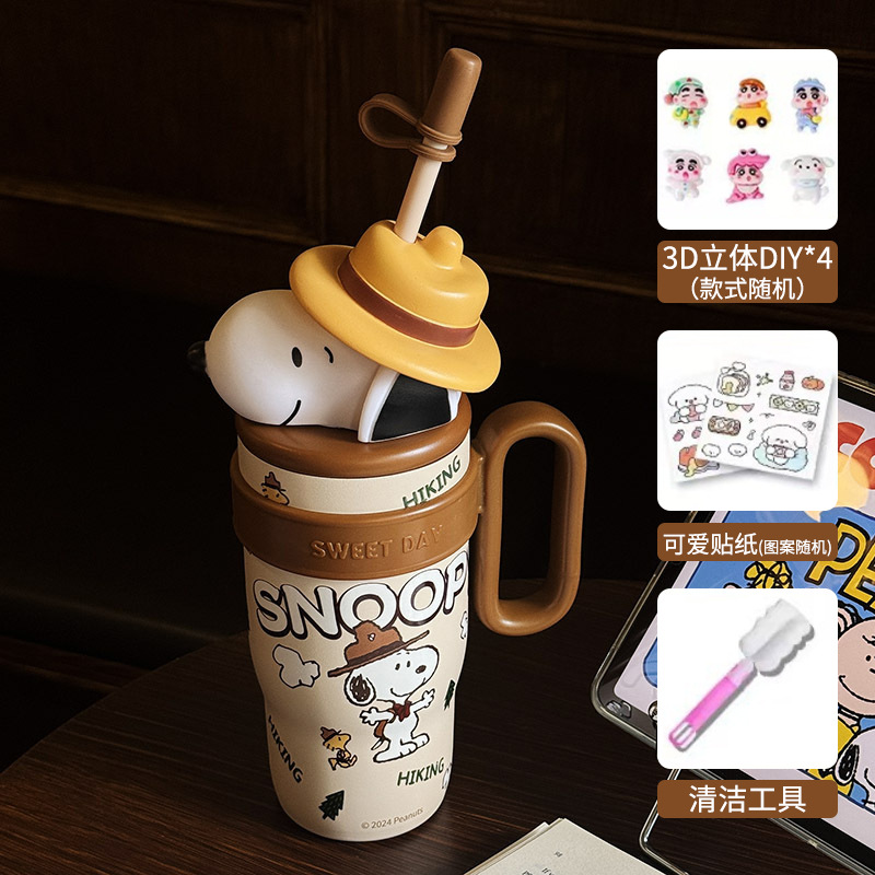 Vaso térmico Snoopy 316 acero inoxidable, mantiene frío y calor, con popote, ideal para deporte o exterior.