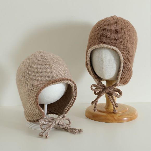 Sombreros para niños coreanos ins otoño e invierno sombreros de lana de punto simples para hombres y mujeres, gorros de protección para los oídos cálidos de estilo occidental para bebés